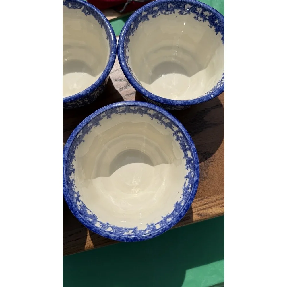 Set of 4 Blue Spongeware Farm Animal Bowls Rustic Pottery Cups‎